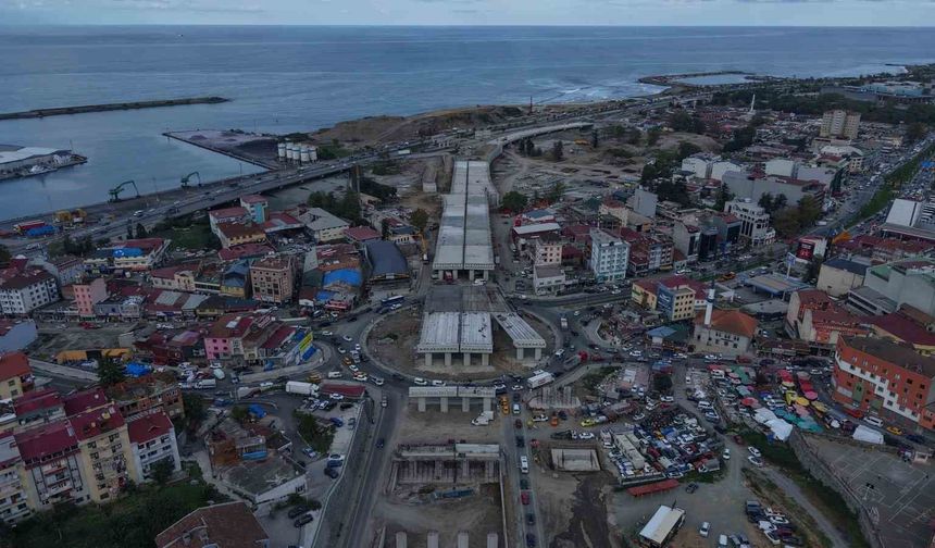 Değirmendere viyadüğü yükseliyor, son şeklini alıyor