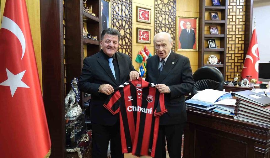 Erzincanspor yönetiminden MHP Genel Başkanı Bahçeli'ye ziyaret