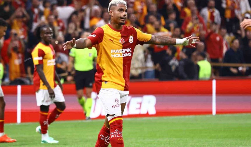 Galatasaray'da Mario Lemina golle döndü