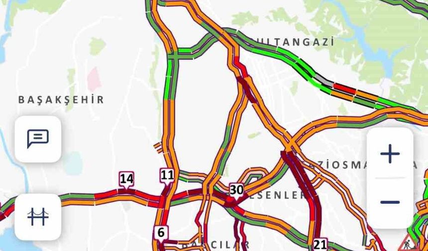 İstanbul'da yağmur trafiği: Yoğunluk yüzde 87 oldu
