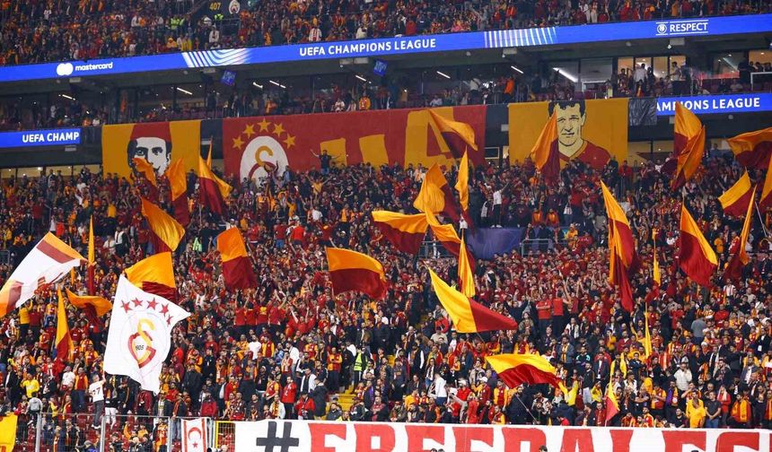 UEFA Şampiyonlar Ligi: Galatasaray: 0 - Barcelona: 0 (Maç devam ediyor)