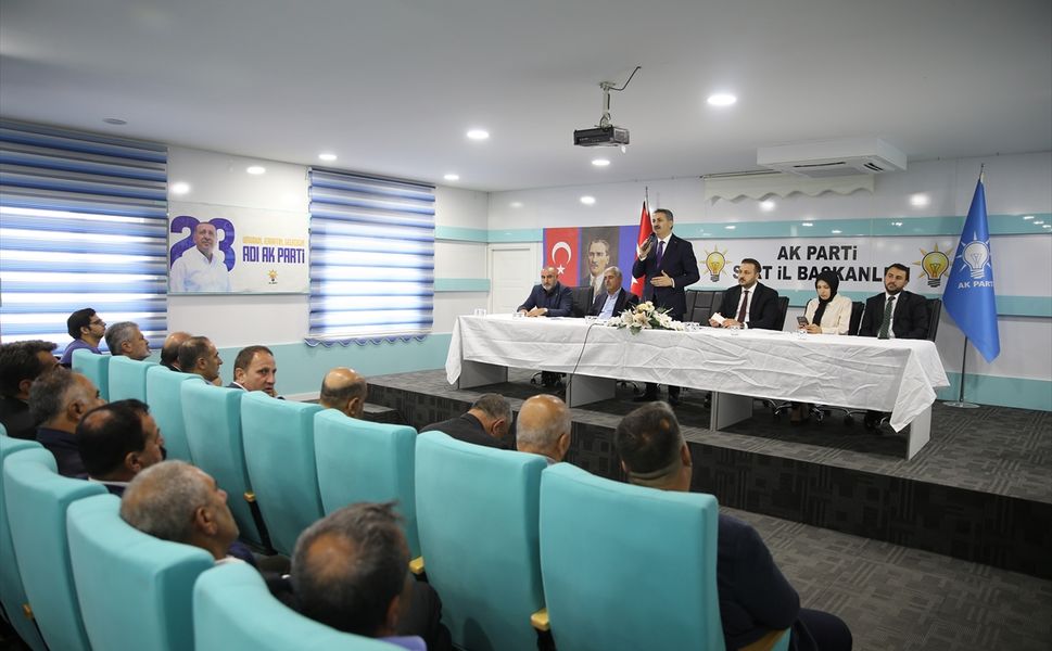 AK Parti Yerel Yönetimler Başkan Yardımcısı Eroğlu, Siirt'te konuştu: