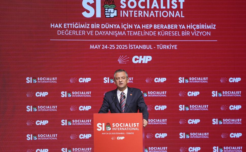 CHP Genel Başkanı Özel, Sosyalist Enternasyonal Konsey Toplantısı'nda konuştu: