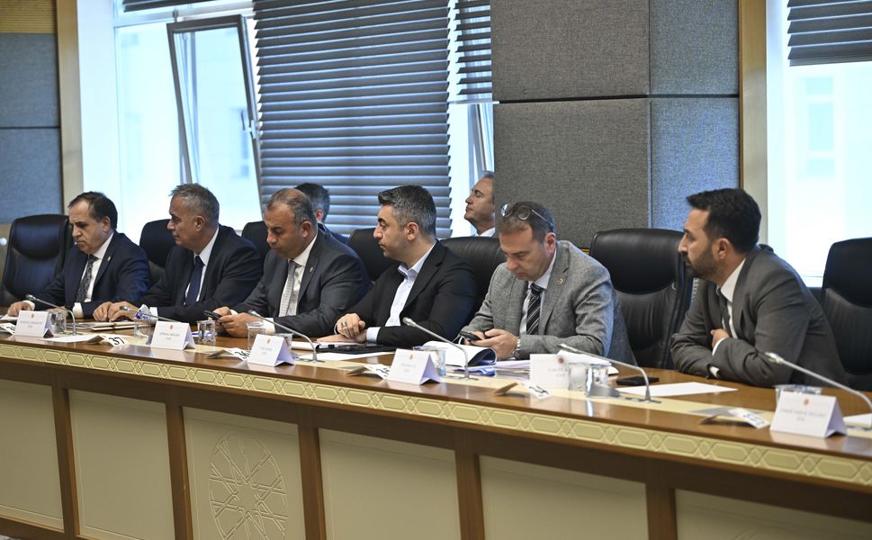TBMM Kartalkaya Kayak Merkezi'ndeki Otel Yangınını Araştırma Komisyonu toplandı