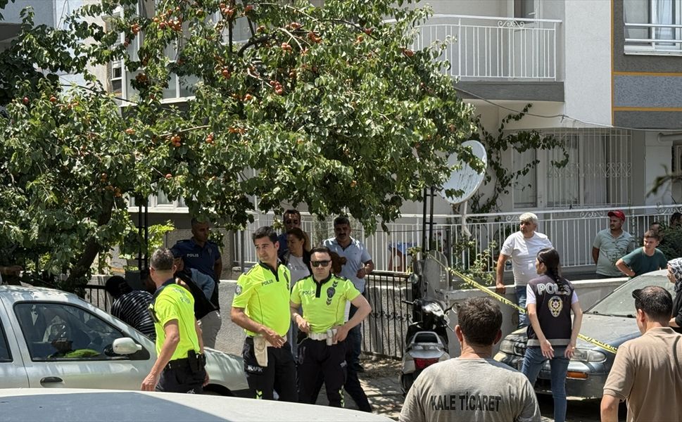 İzmir'de 70 yaşındaki eşini av tüfeğiyle öldüren 75 yaşındaki kişi intihar etti