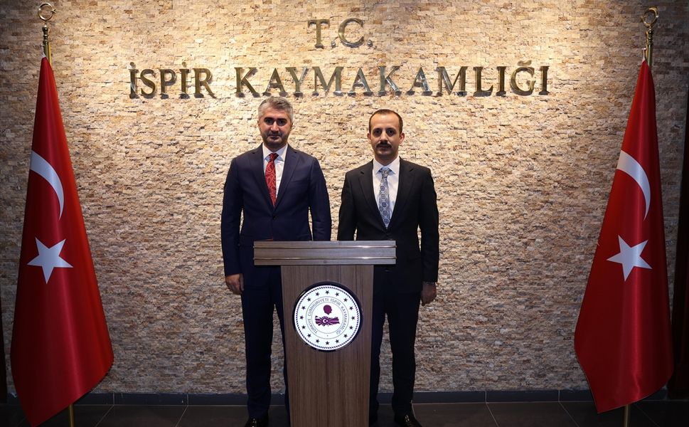 Aile ve Sosyal Hizmetler Bakan Yardımcısı Tarıkdaroğlu, Erzurum'da ziyaretlerde bulundu