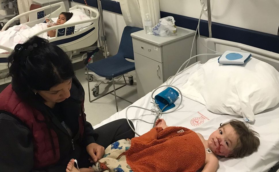 Başkentte pitbull cinsi köpeğin saldırısına uğrayan 2 çocuk yaralandı