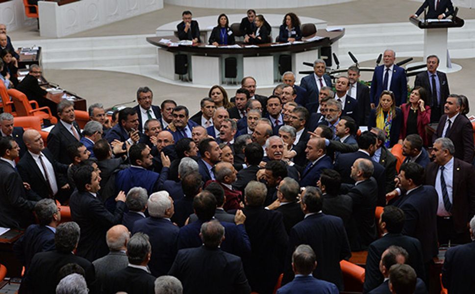 AK Partili Vekilin Sözleri TBMM’de İnönü Polemiğine Neden Oldu