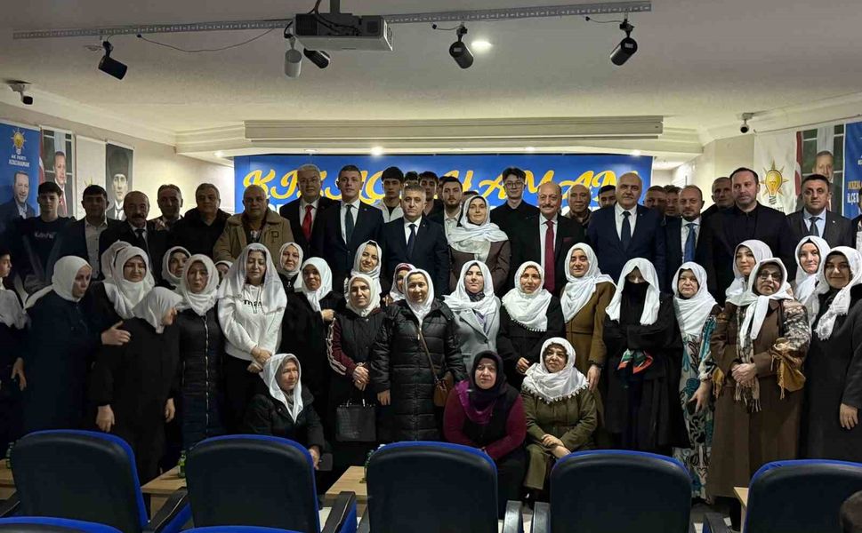 AK Parti Kızılcahamam Danışma Meclisi'nde Mihalgazi Belediye Başkanı Güneş'e destek