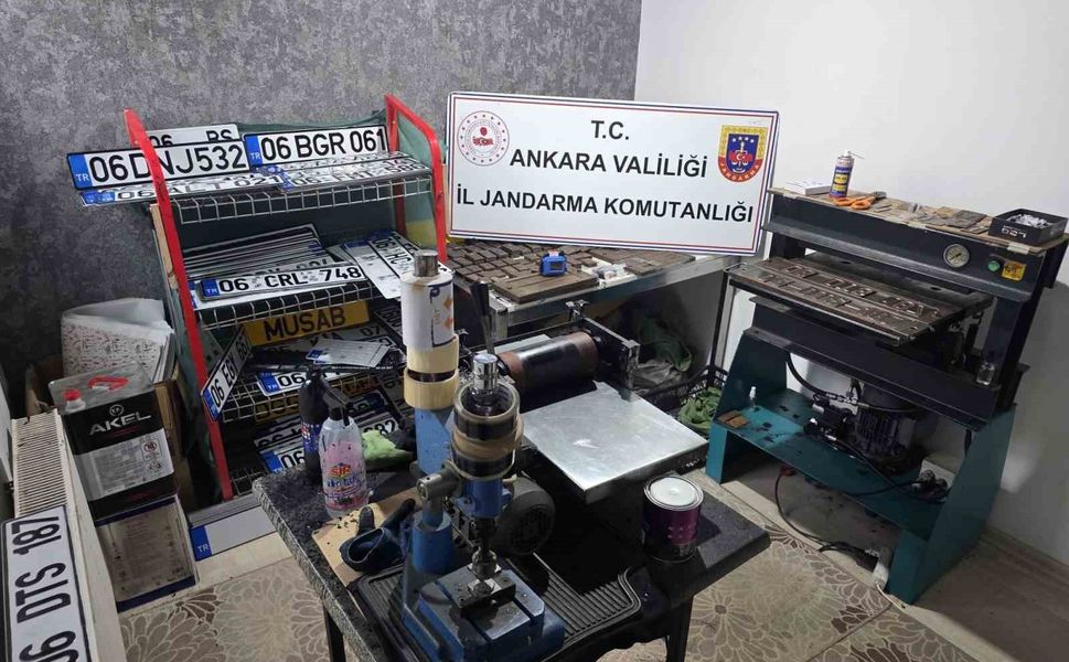 Ankara'da resmi belgede sahtecilik yapan şahıs gözaltına alındı