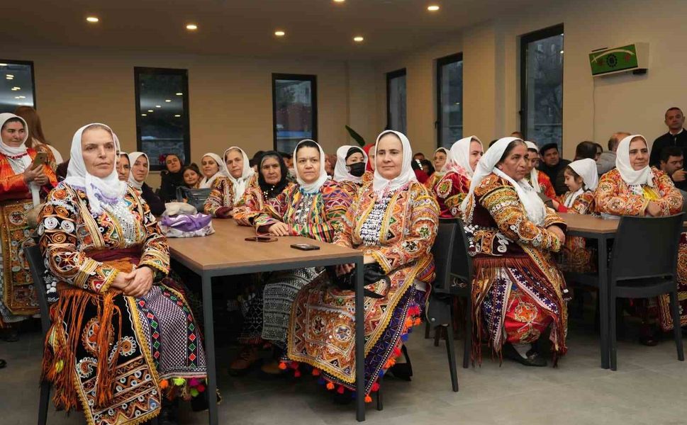 Bakan Ersoy: 'Bu millet can cana, gönül gönüle verdikçe geleceğimiz güçlü ve aydınlık olacaktır'