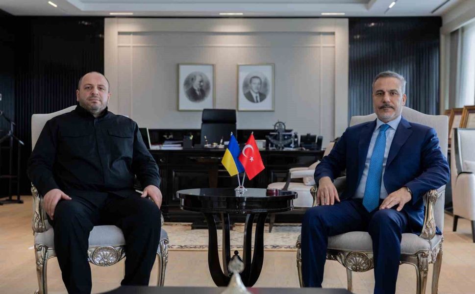Bakan Fidan, Ukrayna Milli Güvenlik ve Savunma Konseyi Sekreteri Umerov ile görüştü