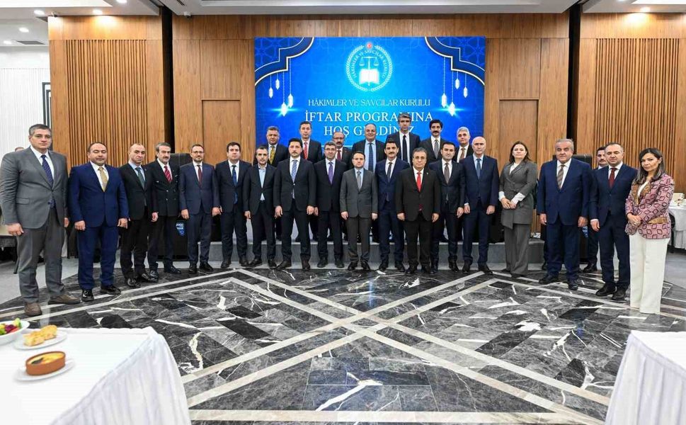 Bakan Gürlek: 'Yargı bağımsızlığı bizim için bir temenni değil, vazgeçilmez bir ilkedir'