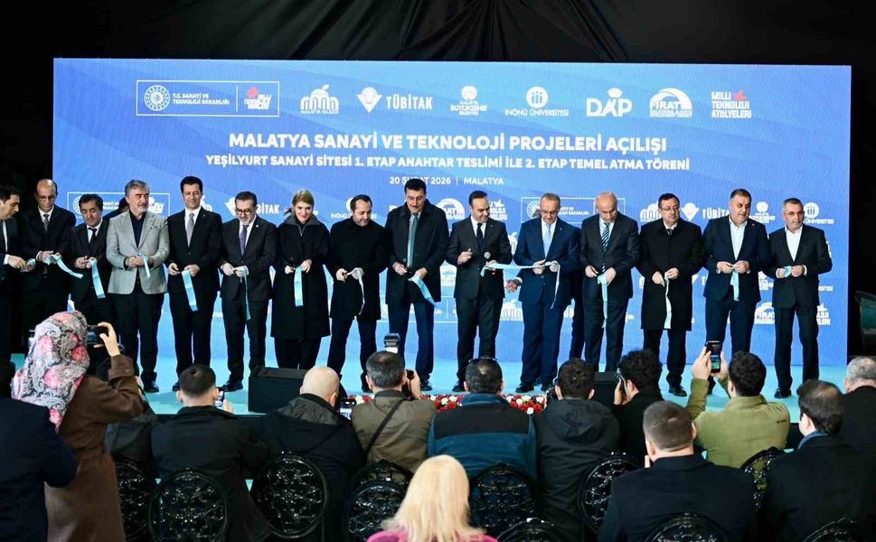 Bakan Kacır: 'Teknoloji üreten ve geliştiren Türkiye idealini gerçeğe dönüştürdük'