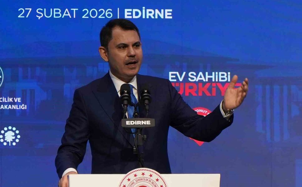 Bakan Kurum: '11 ilimizde eş zamanlı çalışarak bir Avrupa ülkesi büyüklüğündeki alanı yeniden inşa ettik'