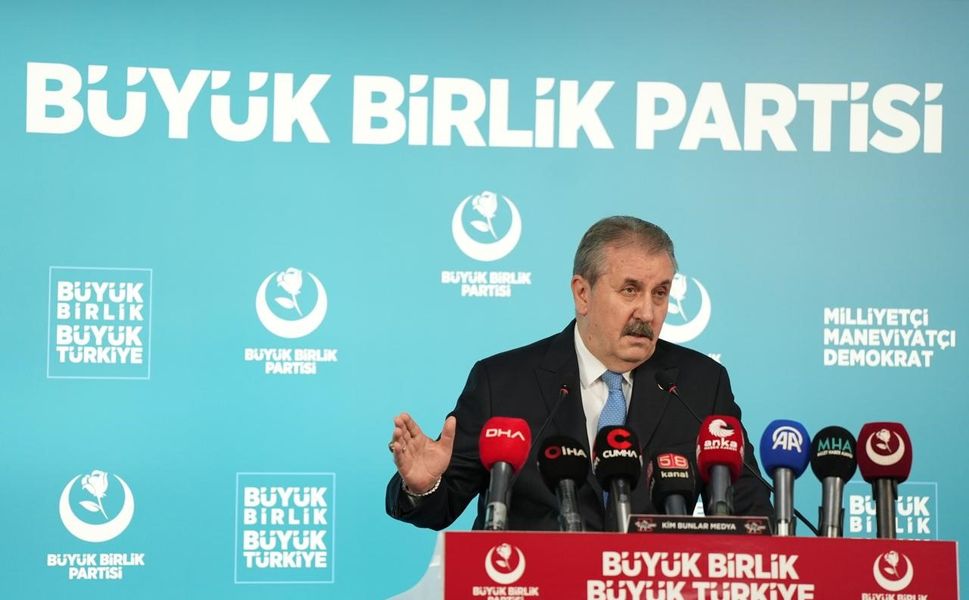 BBP Genel Başkanı Destici: 'Ne yapmış Akın Gürlek, bahisçilerin üstüne gitmiş. Millet olarak teşekkür etmemiz lazım'