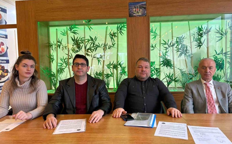 Bulgaristan'ın oy sınırı kararı Edirne'de protesto edildi