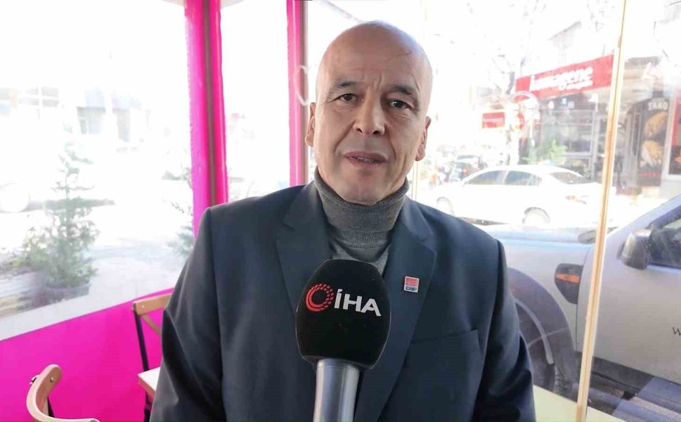 İmamoğlu'nu şikayet ettiği için evi kurşunlanmıştı: Pankartın kaldırılmamasına tepki gösterdi