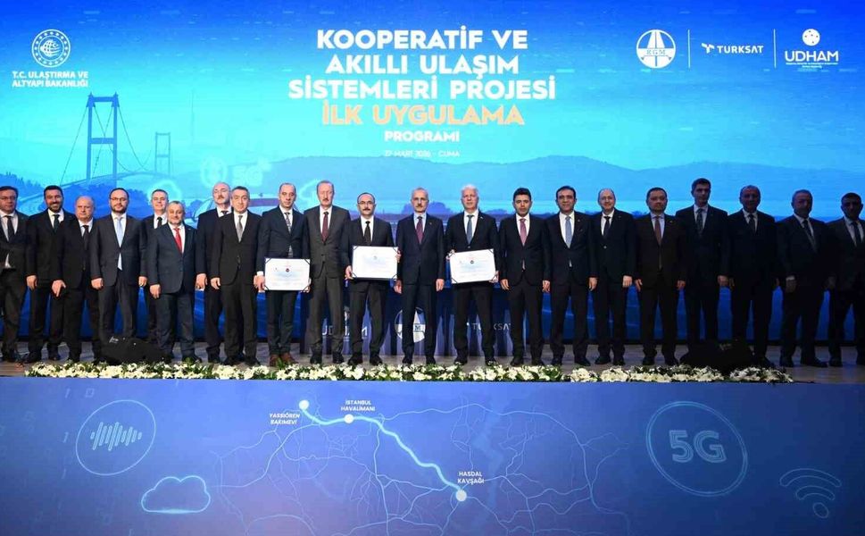 5G destekli akıllı yolda ilk test