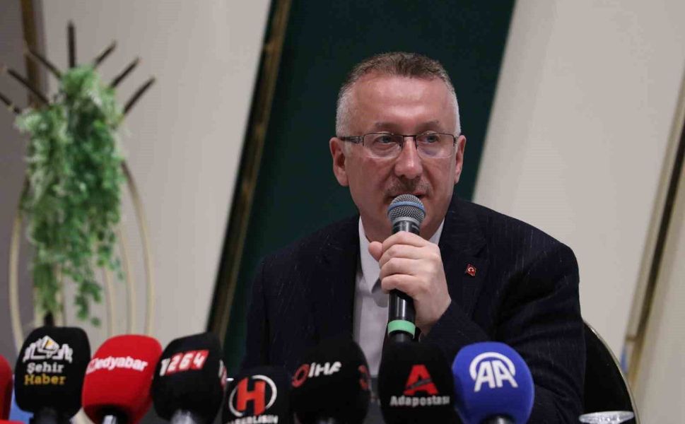 Adapazarı Belediye Başkanı Işıksu partisinden istifa etti