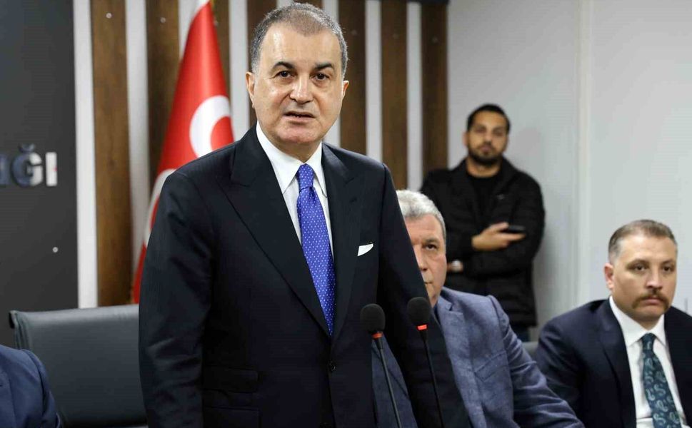 AK Parti Sözcüsü Çelik: 'Hiç kimsenin de bizim ülkemize füze atmasına göz yumamayız'