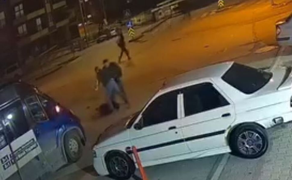 Ankara'da ağabeyinin husumetlileri tarafından darbedilmişti: 3 gözaltı