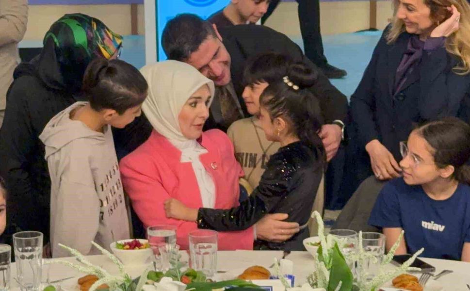 Bakan Göktaş: 'Çocuklar geleceğimizin teminatıdır'