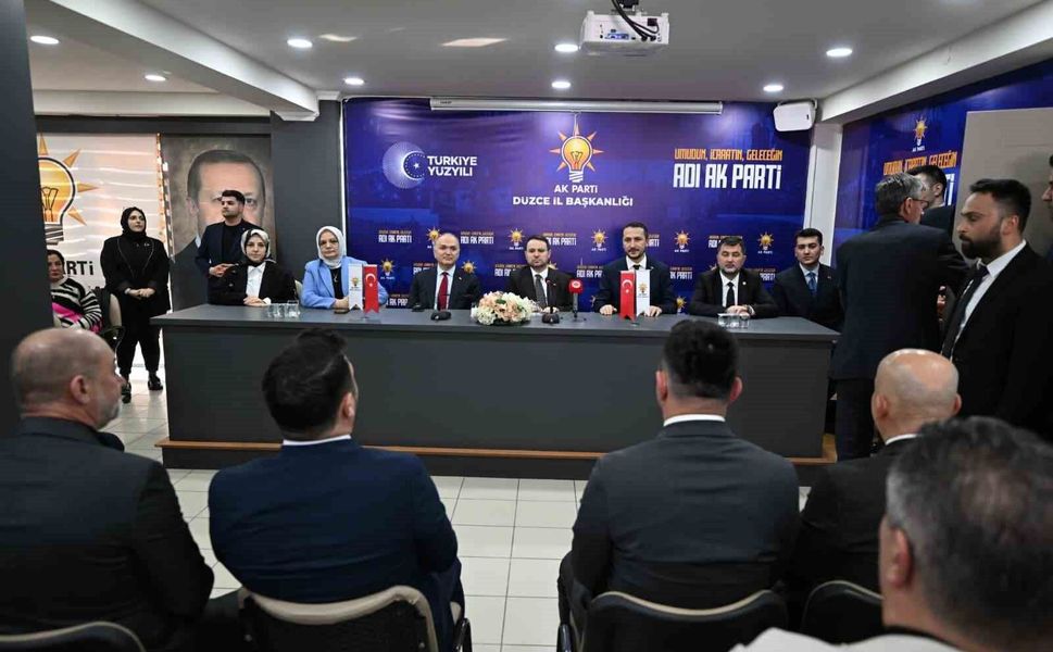 Bakan Gürlek: 'Bu ateş çemberinde ülkemiz huzurlu, güvenli'