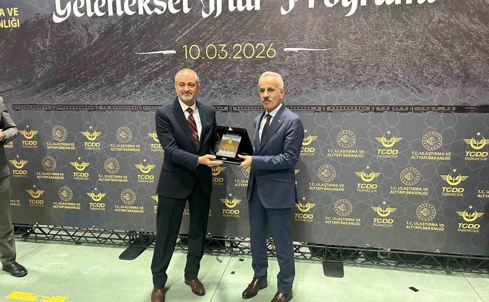 Bakan Uraloğlu: 'Avrupa'nın 6'ncı, dünyanın 8'inci yüksek hızlı tren işletmecisi konumuna yükseldik'