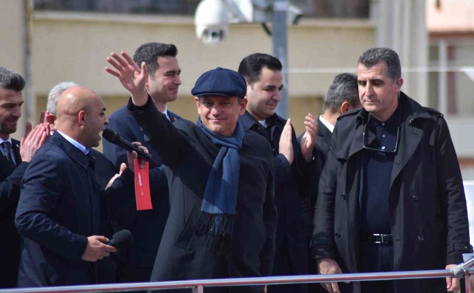 CHP Genel Başkanı Özel: 'Karaman'da da Türkiye'de de mutlaka birinci parti olacağız'
