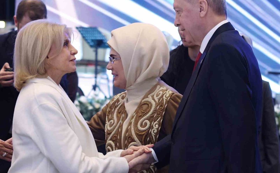 Cumhurbaşkanı Erdoğan: 'Her kim, kadına ve çocuğa şiddet uyguluyorsa, zulmediyorsa insanlıktan nasibini almamış demektir'