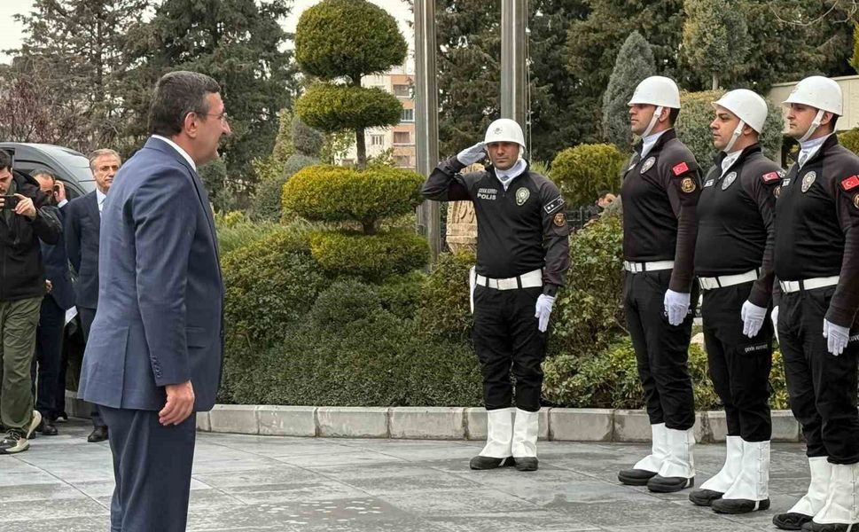 Cumhurbaşkanı Yardımcısı Cevdet Yılmaz Mardin'de