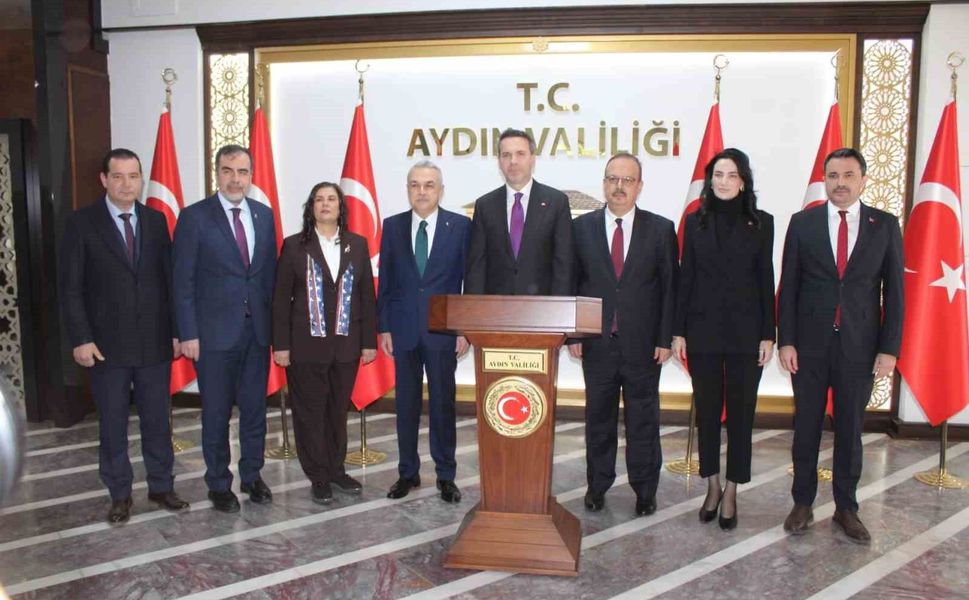 Enerji ve Tabii Kaynaklar Bakanı Bayraktar Aydın'da