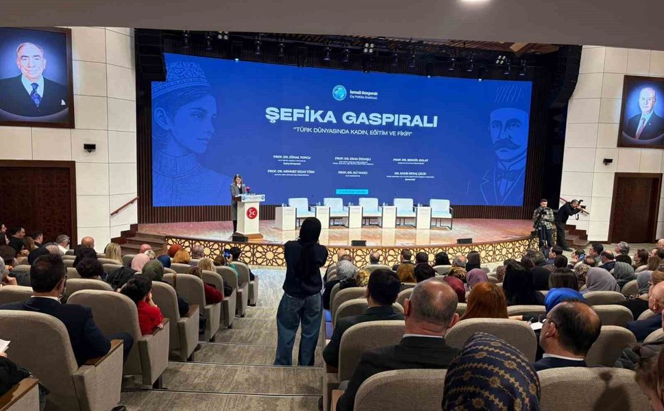 'Türk Dünyasında Kadın, Eğitim ve Fikir' programı