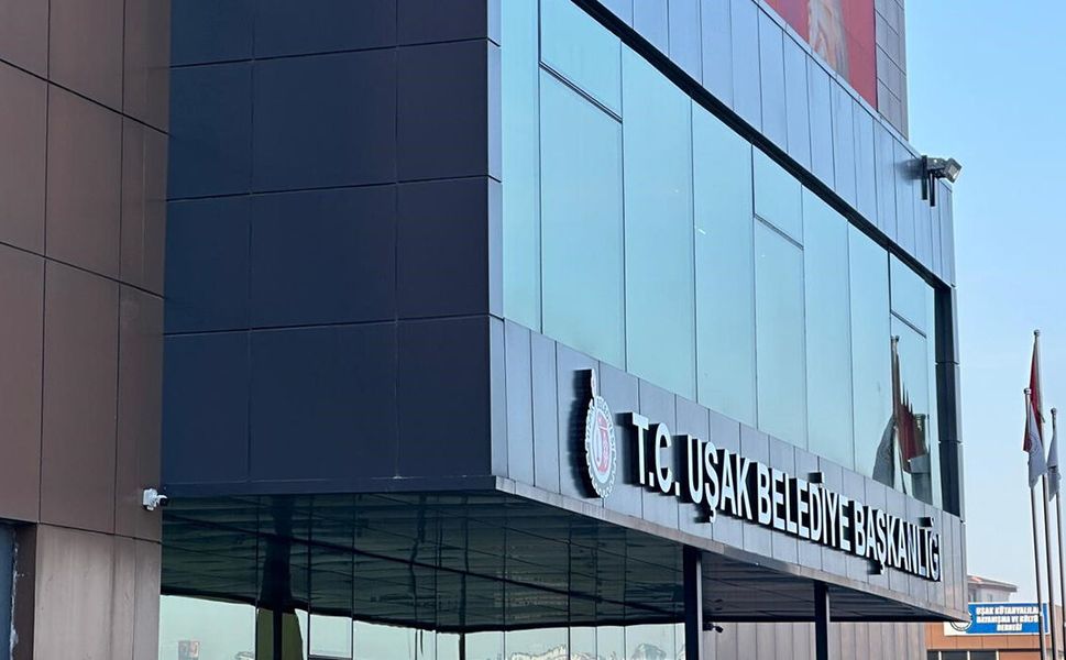 Uşak Dosyası Genişliyor: Hayali Mesai İddiası Yargıya Taşındı