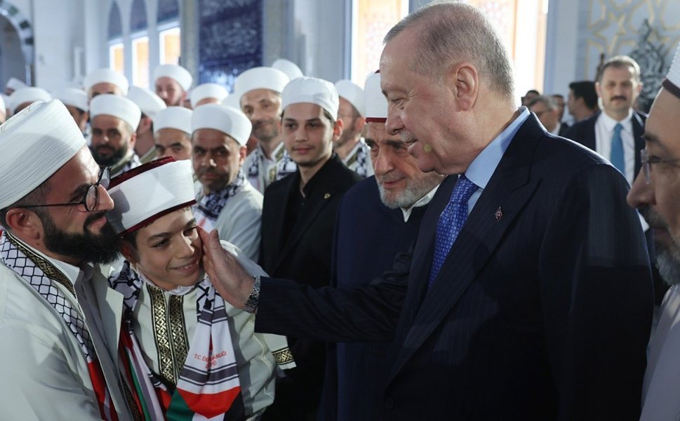 Cumhurbaşkanı Erdoğan, 333 hafızın icazet merasimine katıldı