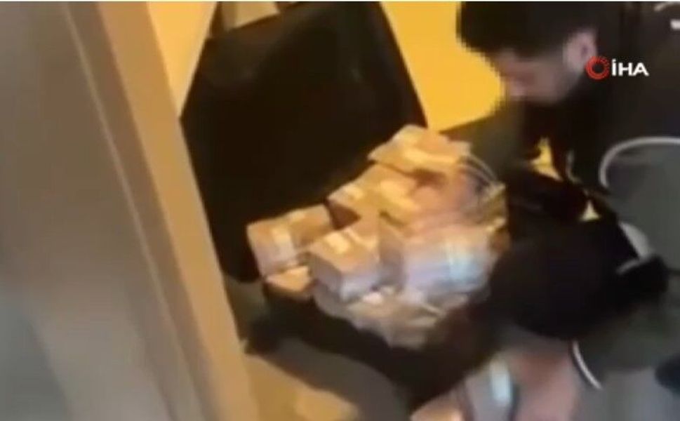 Üsküdar Belediyesi’ne yönelik operasyonda ele geçirilen milyonlarca rüşvet parası ortaya çıktı