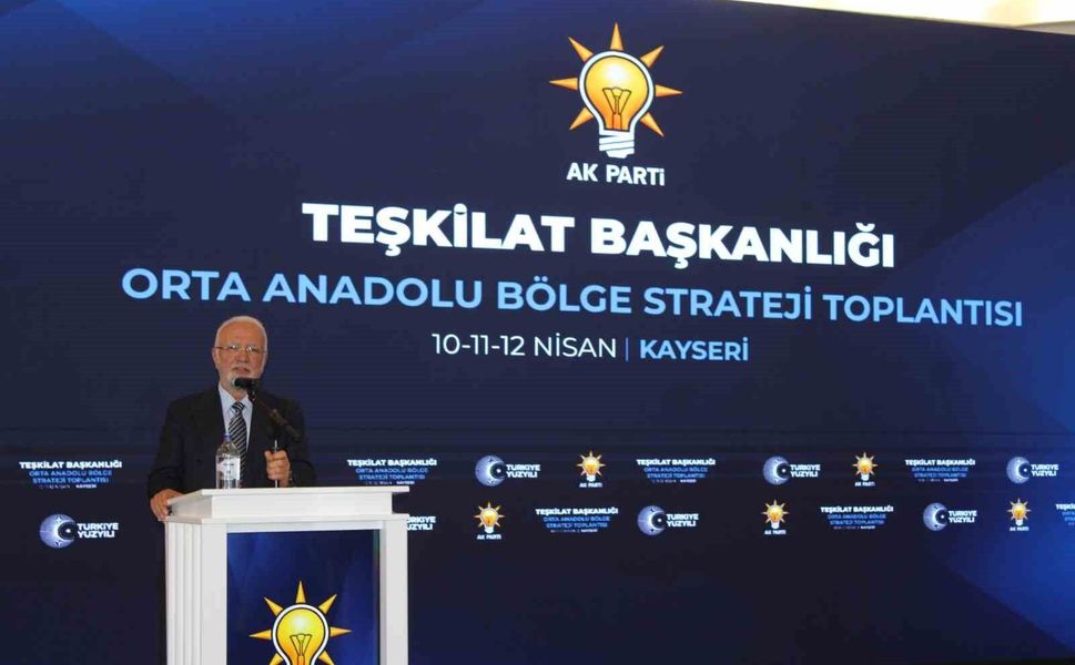 AK Parti Genel Başkanvekili Elitaş'tan ara seçim yorumu: 'Özgür Bey'in zihni özgür değil'