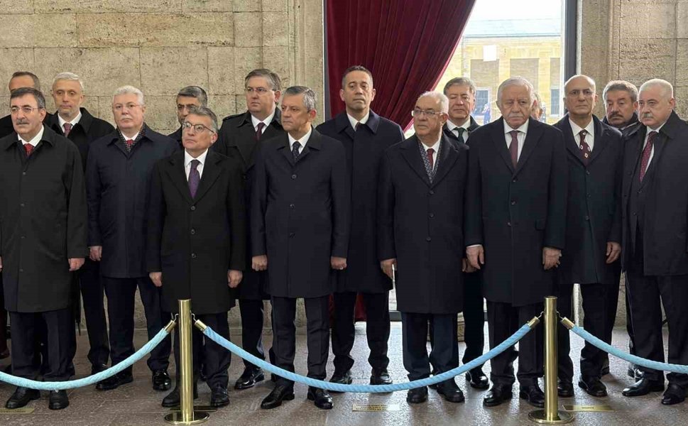 Anıtkabir'de 23 Nisan töreni