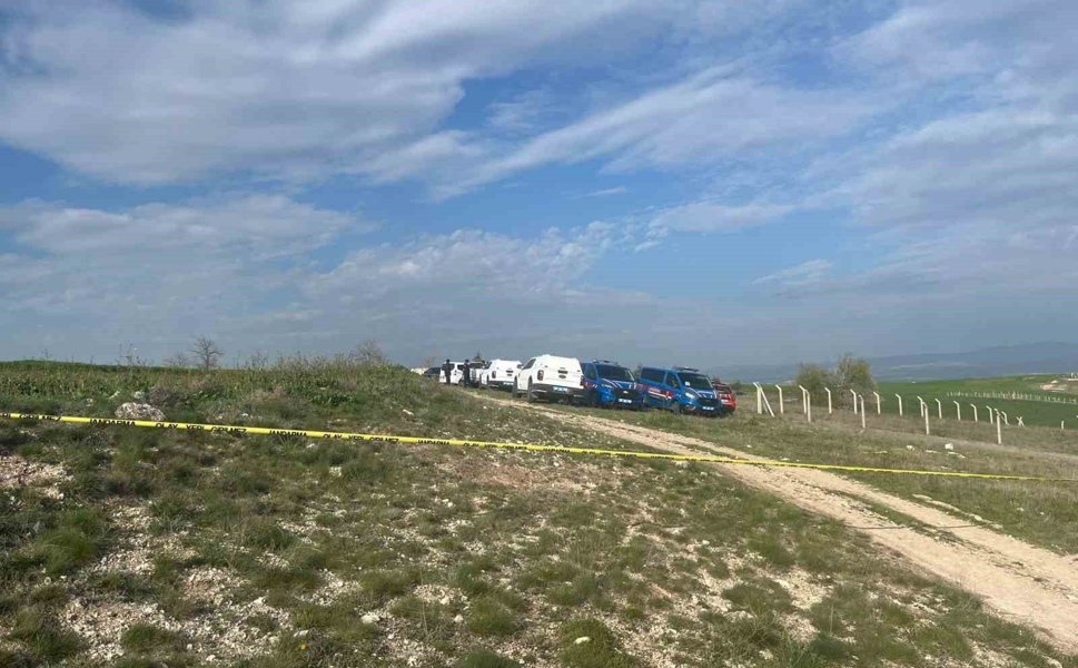 Ankara'da kaza kırıma uğrayan helikopterle ilgili incelemeler devam ediyor