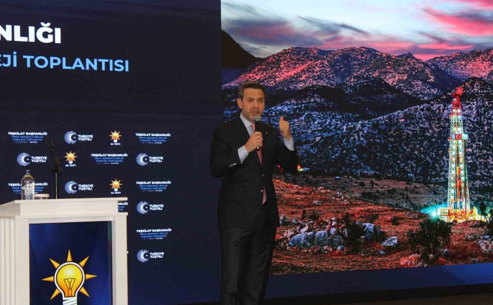 Bakan Bayraktar: '8 milyon hanenin ihtiyacını gazımızla karşılayacağız'