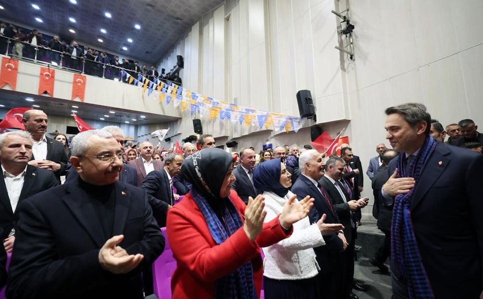 Bakan Bayraktar: 'Biz gece gündüz petrol arıyoruz, doğalgaz arıyoruz'