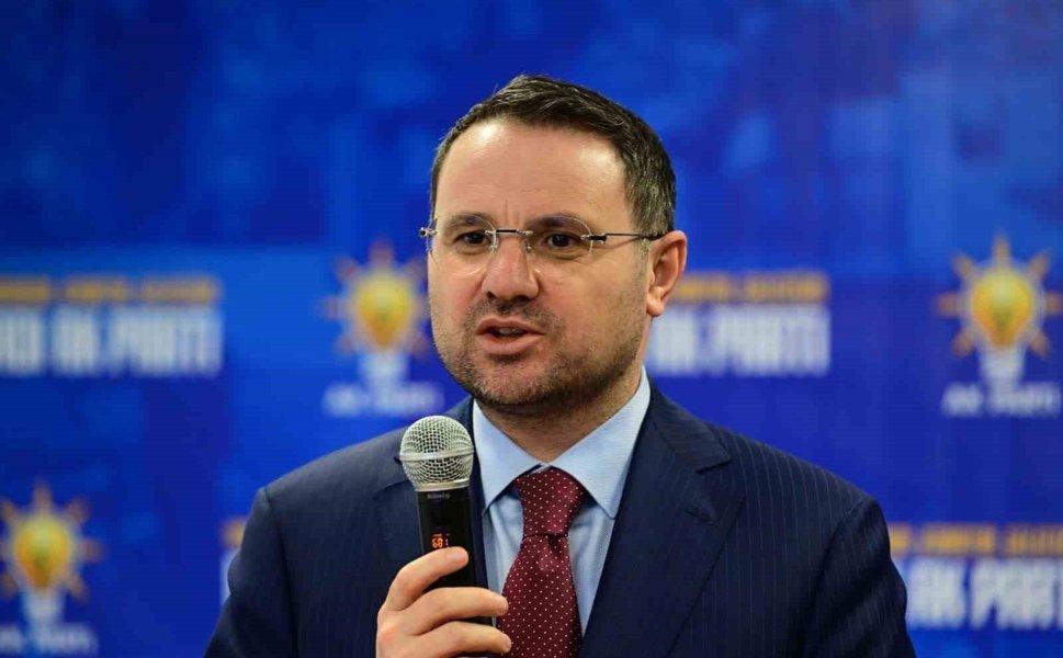 Bakan Gürlek: 'AK Parti dava partisidir, gönül partisidir'