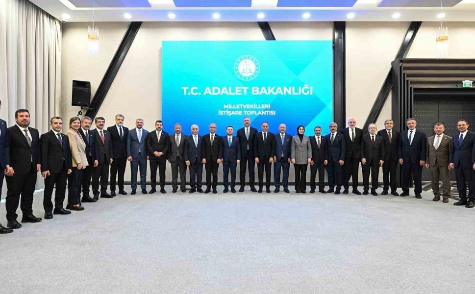 Bakan Gürlek: '(Terörsüz Türkiye süreci) Sahada çok olumlu yansıması var'