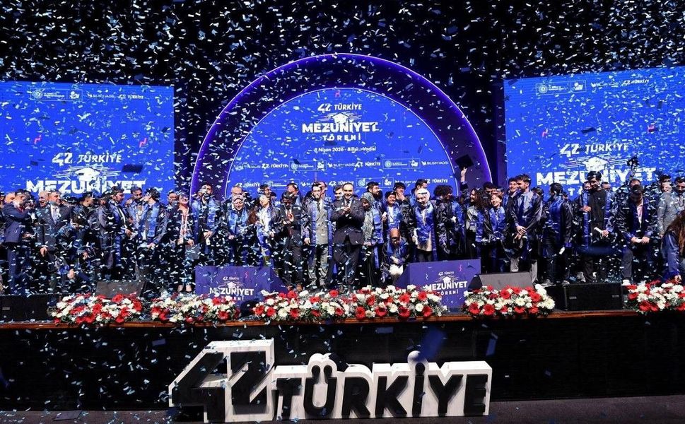 Bakan Kacır: 'Bugün 23 yıl öncesine göre bambaşka bir Türkiye var'