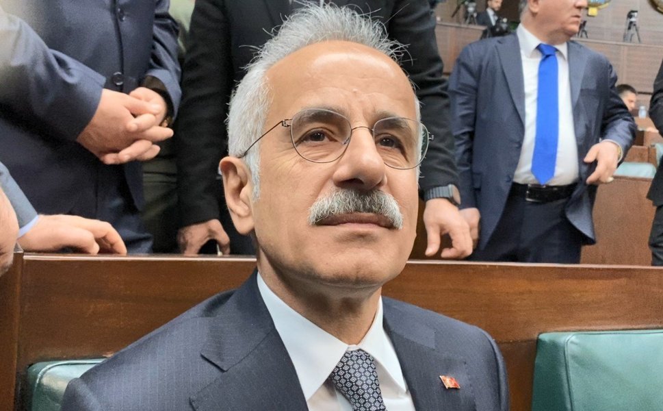 Bakan Uraloğlu: '(Düşen Libya uçağı) Kara kutunun incelemelerini bitirdik, suyu bulandırmaya çalışmanın bir anlamı yok'