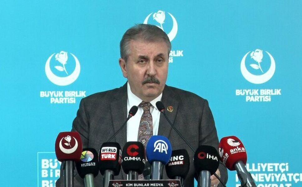 BBP Genel Başkanı Destici: 'Gençlerimize sahip çıkmak gibi bir yükümlülüğümüz ve sorumluluğumuz var'