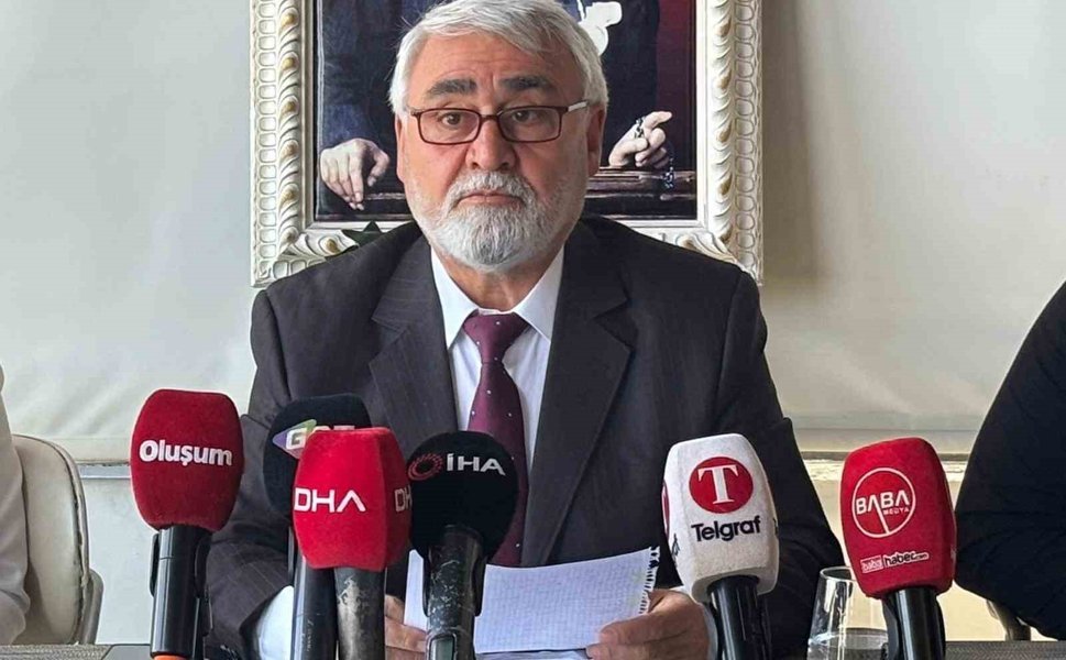 CHP Şehitkamil İlçe Başkanı Hurşit Yıldırım, sert sözlerle istifa etti