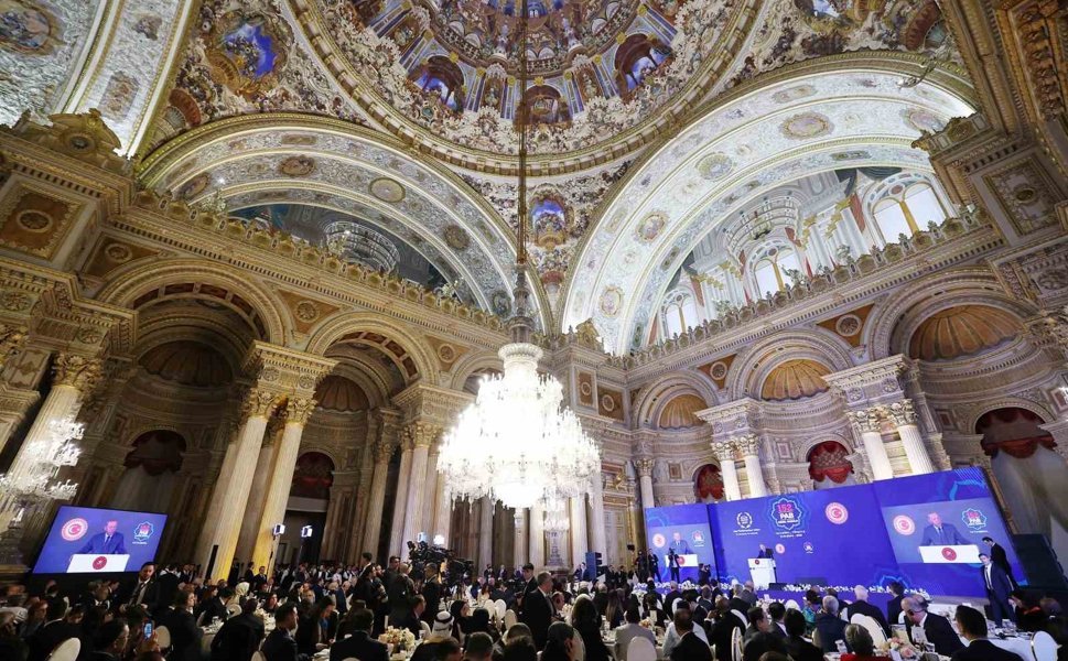 Cumhurbaşkanı Erdoğan: 'Diplomasi ve müzakerenin yerini füze ve bombaların aldığı böyle bir ortamda kimse güvende değildir'