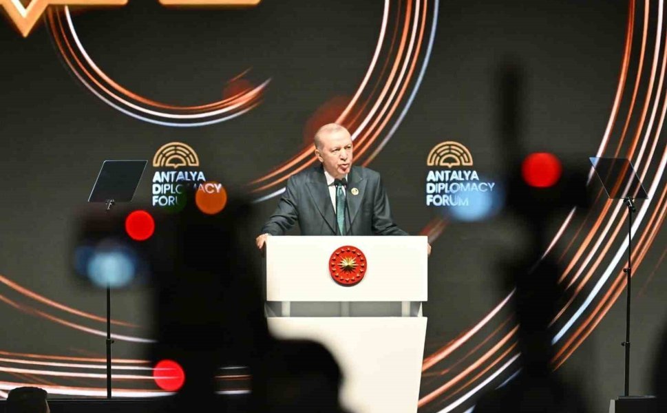 Cumhurbaşkanı Erdoğan: 'Gazze'deki soykırım mevcut düzenin neye izin verdiğini göstermiştir'